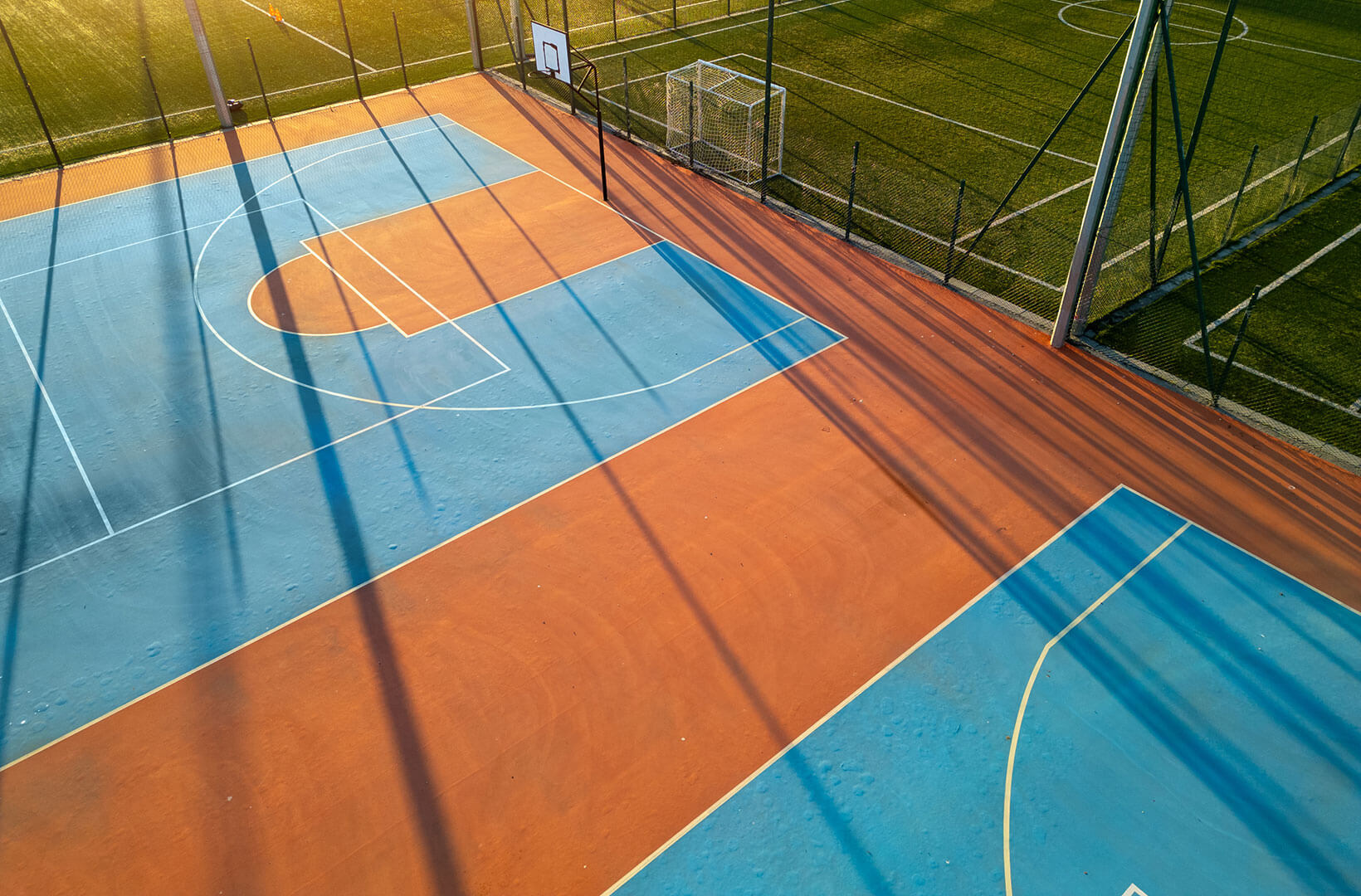 Jak przygotować nawierzchnię sportową na nowy sezon?