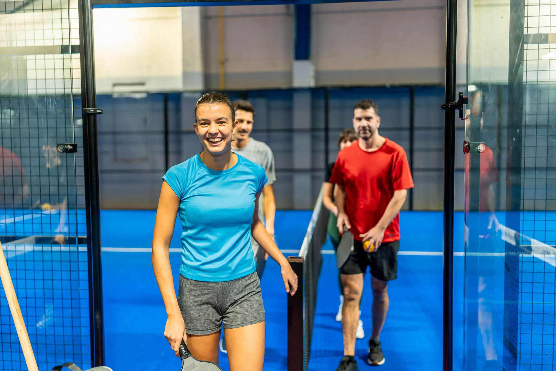 Realizacja — Klub sportowy, Wrocław, 3 korty + hala